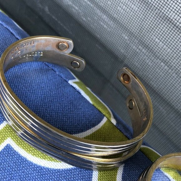 24k Electroplate GOLD Tone Cuff Bracelet Stack Set - Picture 3 of 9